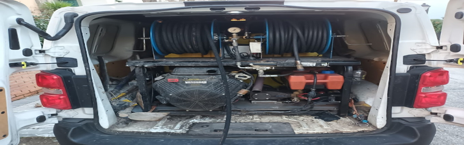 Mantenimiento integral de tuberías en Miraflores de la Sierra